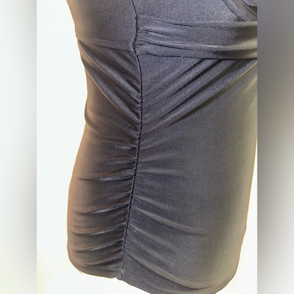 Athleta Ladies Tara Halter Tankini Swim Top Black Size 34D/DD MINT CONDITION - Picture 7 of 11